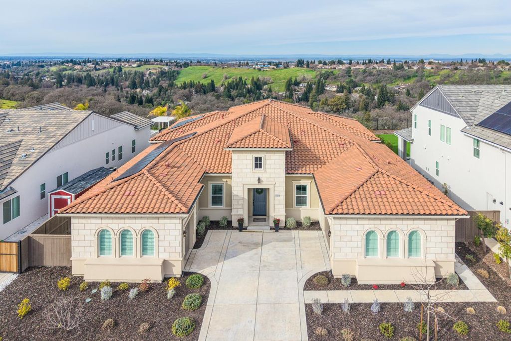 4067 Whitney Vista Ln, Rocklin, CA 95677