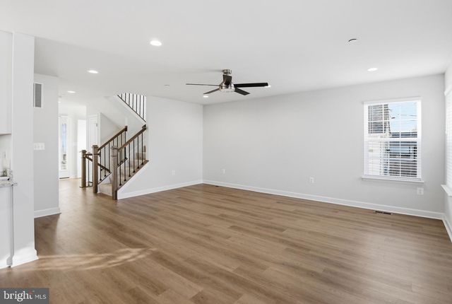 504 CLEVELAND RD, Linthicum Heights, MD 21090