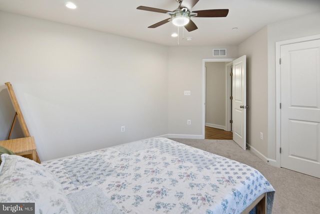 504 CLEVELAND RD, Linthicum Heights, MD 21090