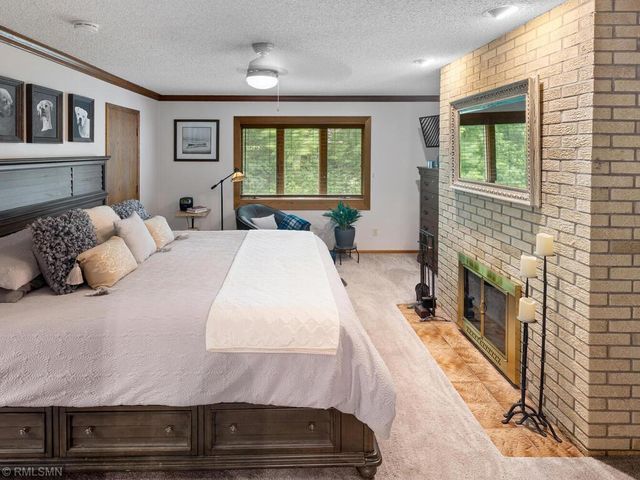 3920 Linden Circle, Chanhassen, MN 55331