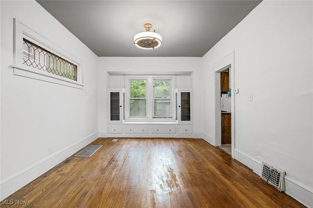 3303 E 118th Street, Cleveland, OH 44120