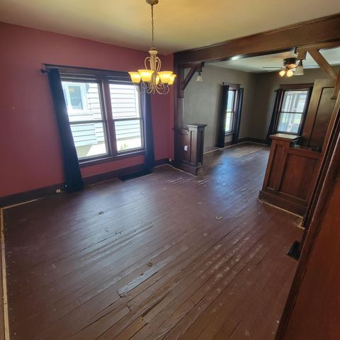 2027 denwood Avenue Sw, City Of Wyoming, MI 49509