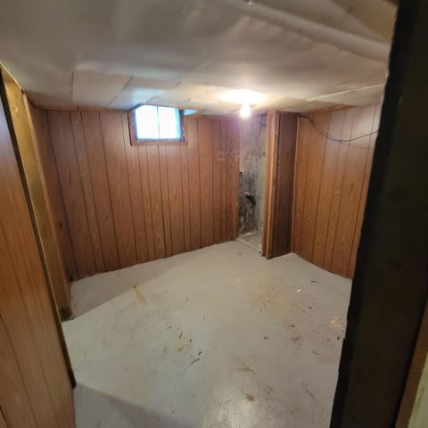 2027 denwood Avenue Sw, City Of Wyoming, MI 49509