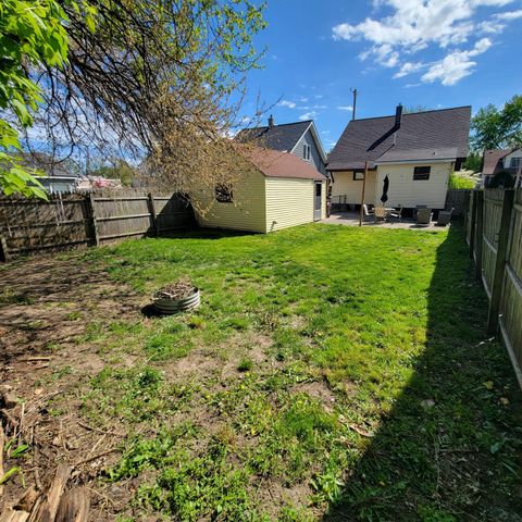 2027 denwood Avenue Sw, City Of Wyoming, MI 49509