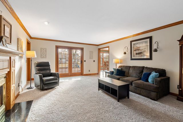 800 27th Street SW, Austin, MN 55912