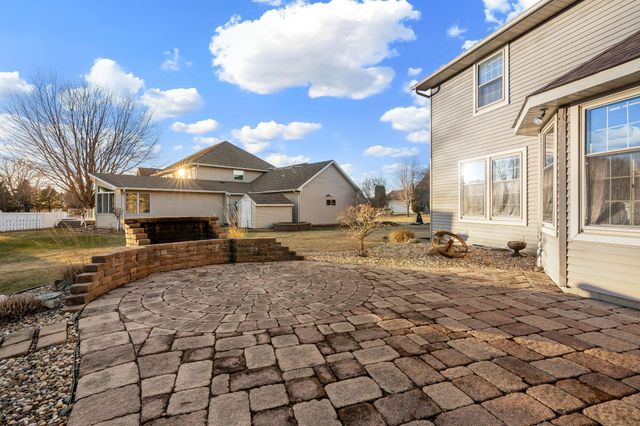 800 27th Street SW, Austin, MN 55912