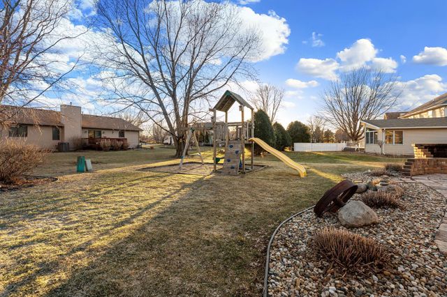 800 27th Street SW, Austin, MN 55912