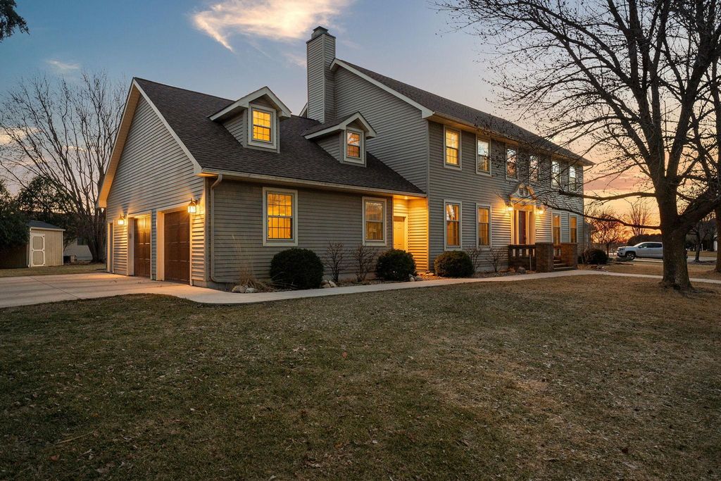 800 27th Street SW, Austin, MN 55912