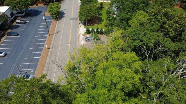 1599 Roswell Street SE, Smyrna, GA 30080