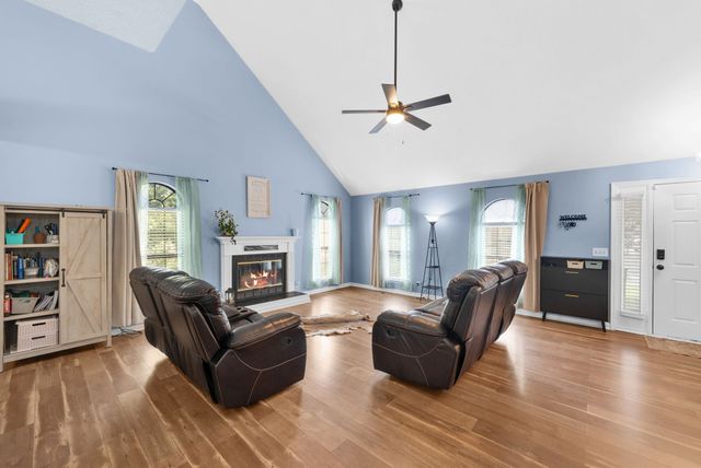 508 Waywood Ct, Antioch, TN 37013