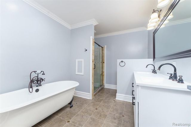 3342 Oak Grove Road, Howell, MI 48855