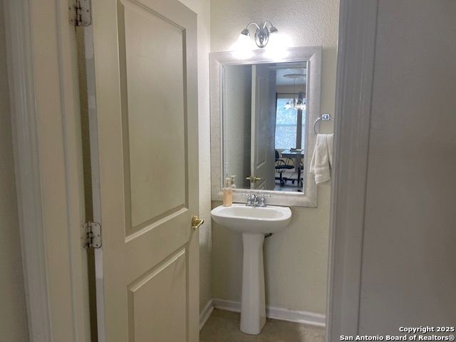 7431 MONETS GDN, San Antonio, TX 78218