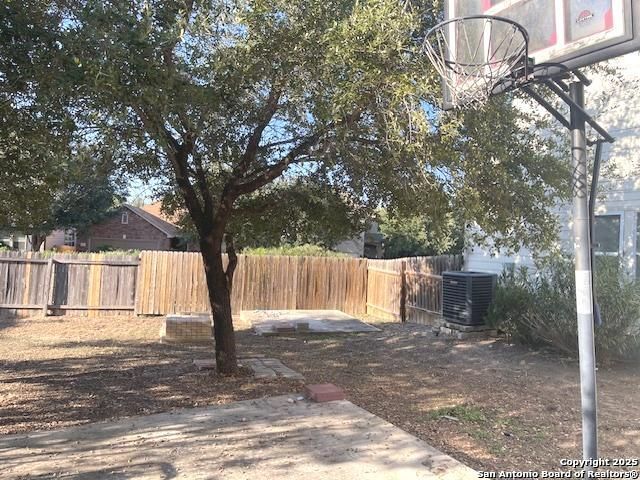 7431 MONETS GDN, San Antonio, TX 78218