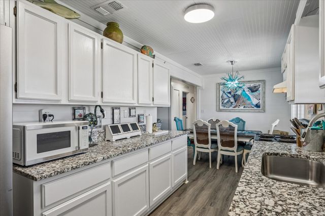 920 4th Street, Port Bolivar, TX 77650