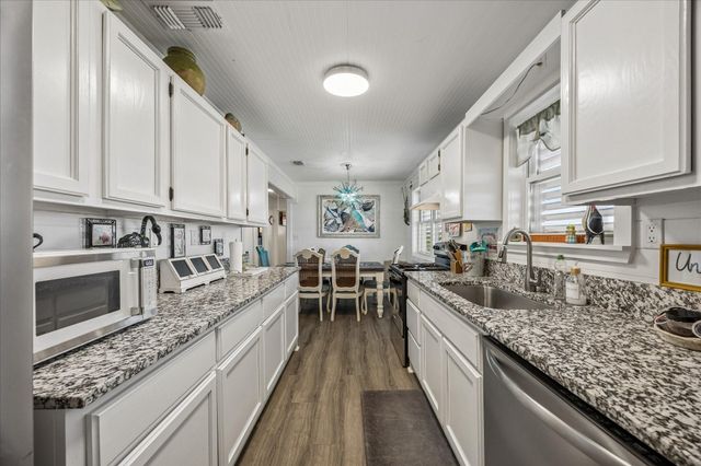 920 4th Street, Port Bolivar, TX 77650