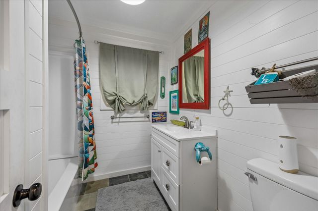 920 4th Street, Port Bolivar, TX 77650