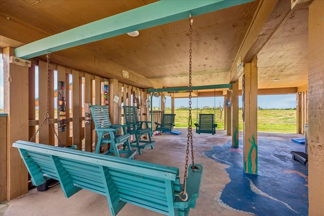 920 4th Street, Port Bolivar, TX 77650