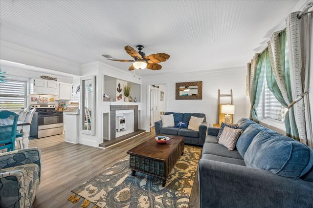 920 4th Street, Port Bolivar, TX 77650