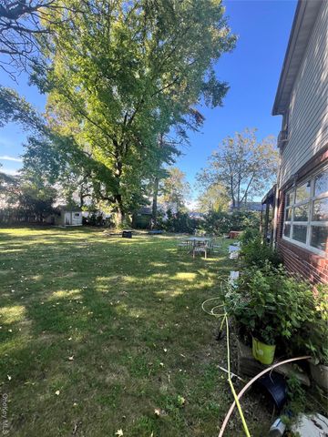 122 Rockaway Parkway, Valley Stream, NY 11580