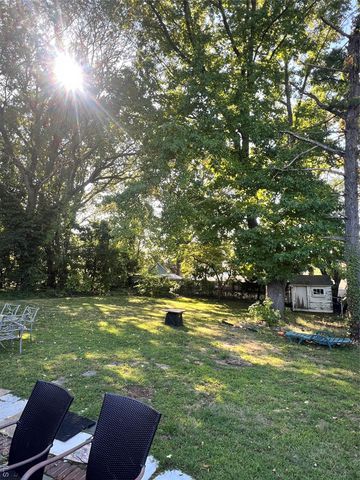 122 Rockaway Parkway, Valley Stream, NY 11580