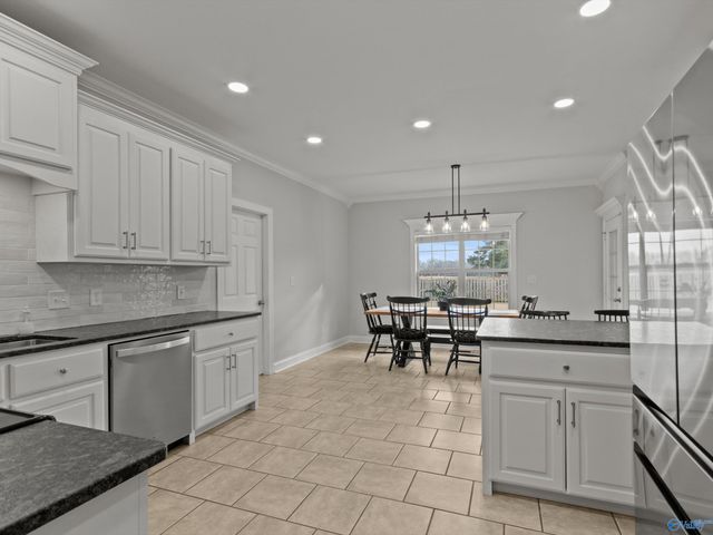 25078 Bain Road, Athens, AL 35613