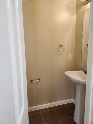 7631 Goudin Drive, Missouri City, TX 77489