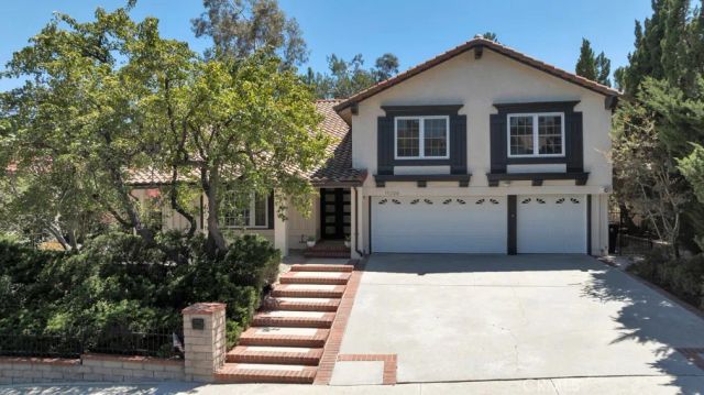 19208 Vista Grande, Northridge, CA 91326