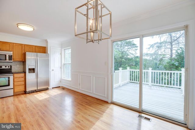9081 FALCON GLEN CT, Bristow, VA 20136