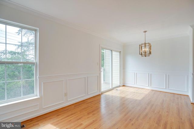 9081 FALCON GLEN CT, Bristow, VA 20136