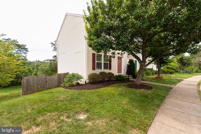 9081 FALCON GLEN CT, Bristow, VA 20136