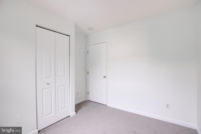 9081 FALCON GLEN CT, Bristow, VA 20136