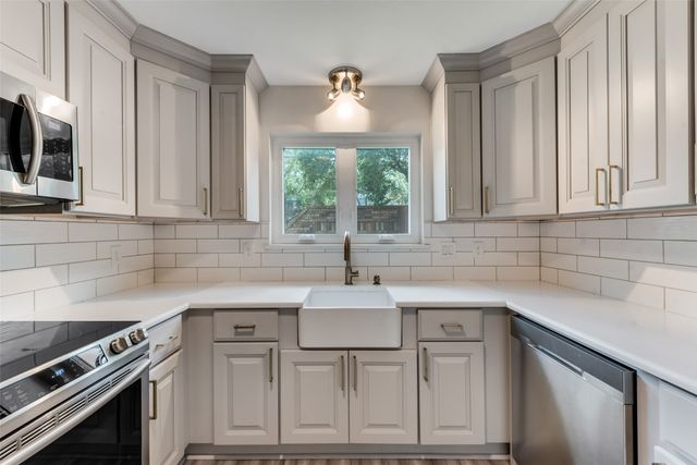 5565 Preston Oaks Road 110, Dallas, TX 75254