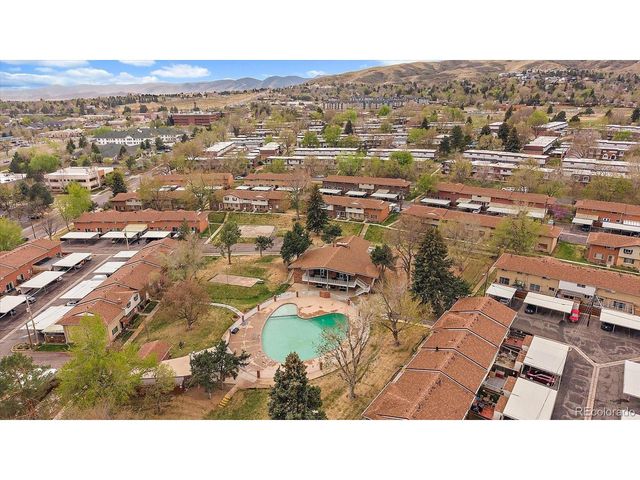 644 S Xenon Ct, Lakewood, CO 80228