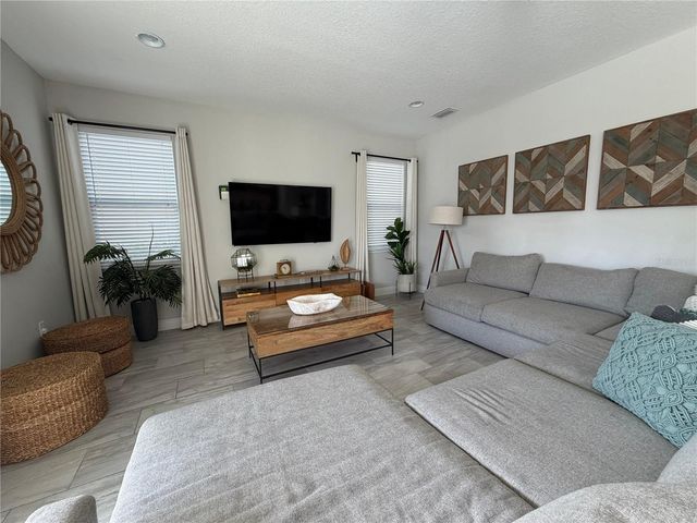 7676 FAIRFAX DRIVE, Kissimmee, FL 34747