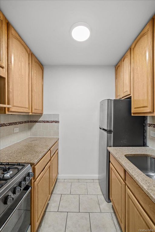 601 Kappock Street 6R, Bronx, NY 10463 — photo 4