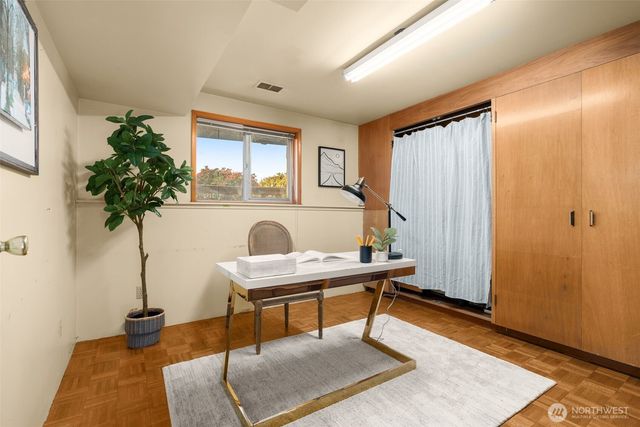 4331 136th Place SE, Bellevue, WA 98006