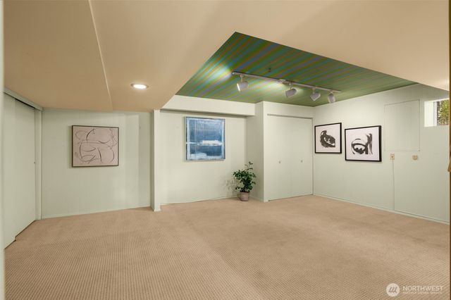 4331 136th Place SE, Bellevue, WA 98006