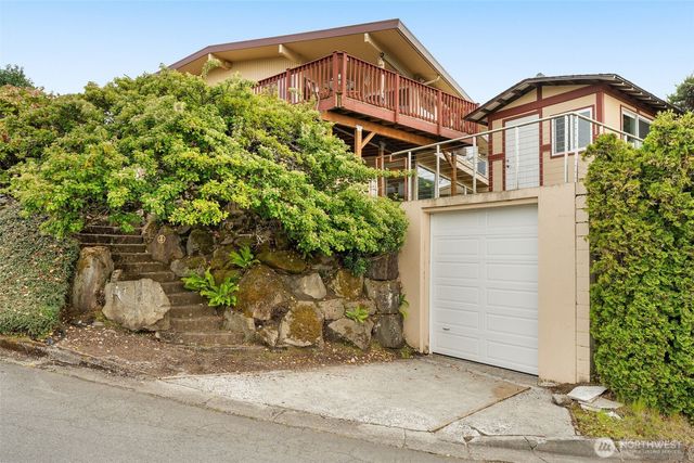 4331 136th Place SE, Bellevue, WA 98006