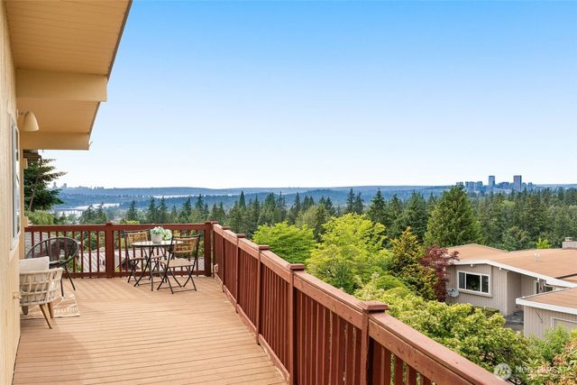 4331 136th Place SE, Bellevue, WA 98006