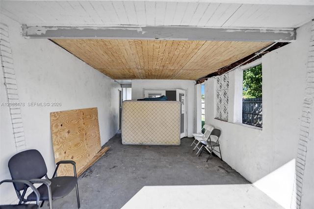 1002 S 28th Avenue, Hollywood, FL 33020