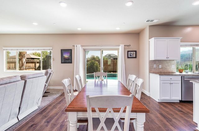 2083 Soledad Avenue, Clovis, CA 93619