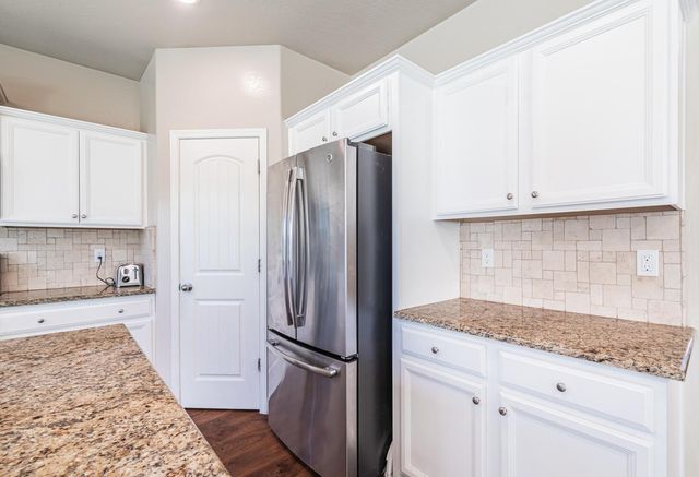 2083 Soledad Avenue, Clovis, CA 93619