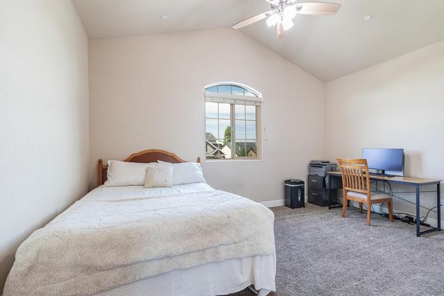 2083 Soledad Avenue, Clovis, CA 93619
