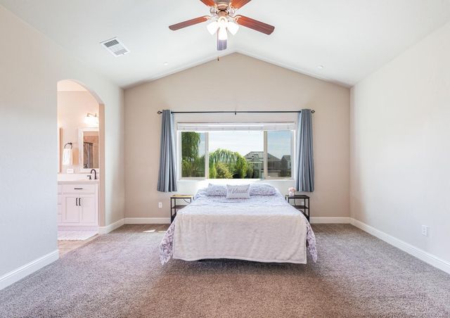 2083 Soledad Avenue, Clovis, CA 93619