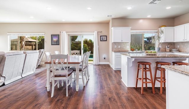 2083 Soledad Avenue, Clovis, CA 93619