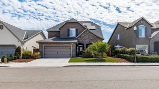 2083 Soledad Avenue, Clovis, CA 93619