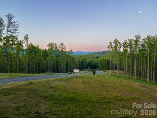 444 Irvine Drive, Fairview, NC 28730