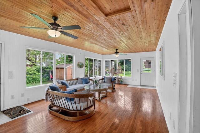 171 Lovejoy Avenue, Waterloo, IA 50701