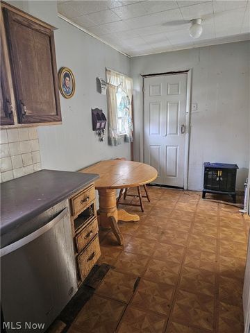 3563 Valerie Drive, Youngstown, OH 44502