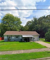 3563 Valerie Drive, Youngstown, OH 44502